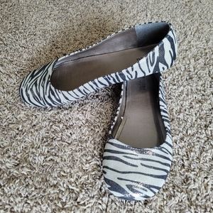 Women's Zebra Stripe Ballerina Flats. Size 8. New, never worn.